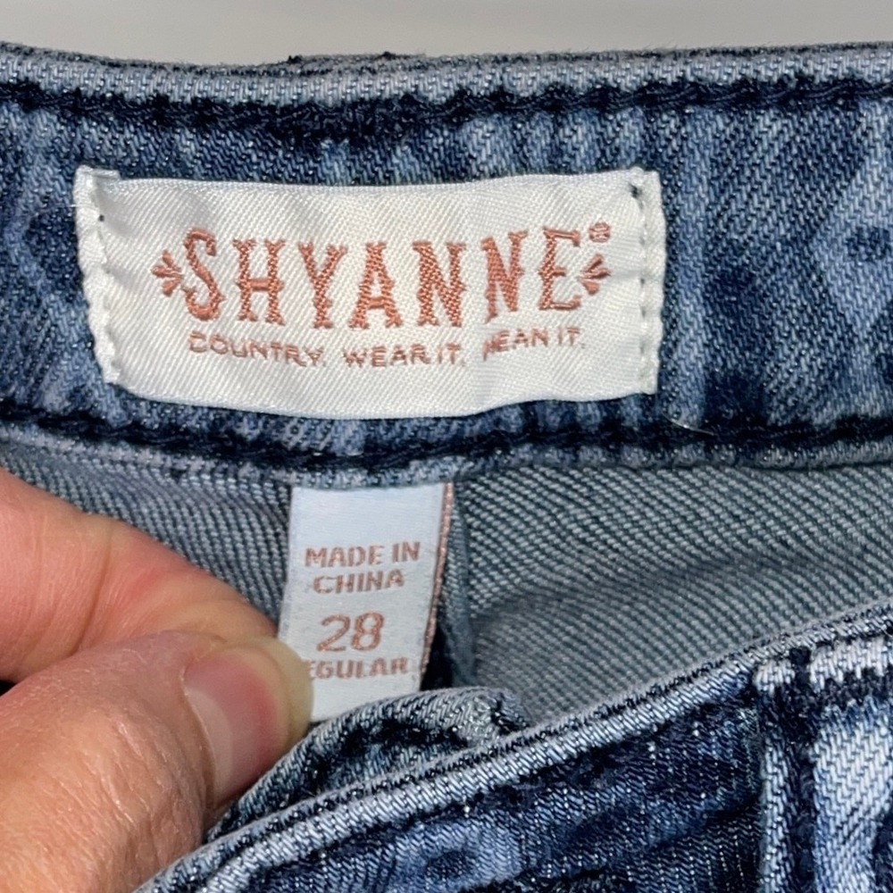 Shyanne Western Jeans Aztec Bell Bottoms Size 28 - Picture 6 of 8